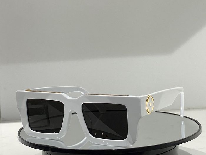 Louis Vuitton Sunglasses Top Quality LVS00029